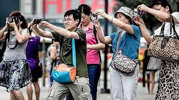 Türkiye'deki Çinliler ırkçı saldırılara maruz kalıyor. Çin Dışişleri Bakanlığı uyarıyor.
