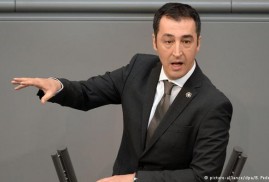 Բունդեսթագի թուրք պատգամավորի կարծիքով Թուրքիան վերածվում է Պակիստանի