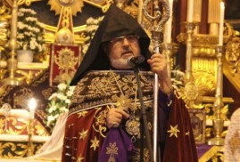 Աթեշյանը խոսել է Վանի պատարագը չեղյալ հայտարարելու դրդապատճառների մասին