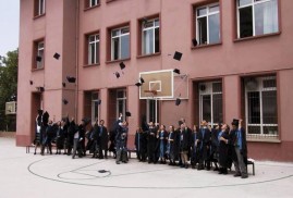 Türkiye’de Azınlık okullar birçok sorunla karşı karşıya