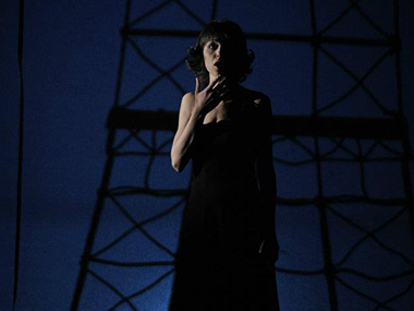 Ermeni tiyatro oyuncusu “Edith Piaf - Marcel” oyunuyla İstanbul’da sahne aldı