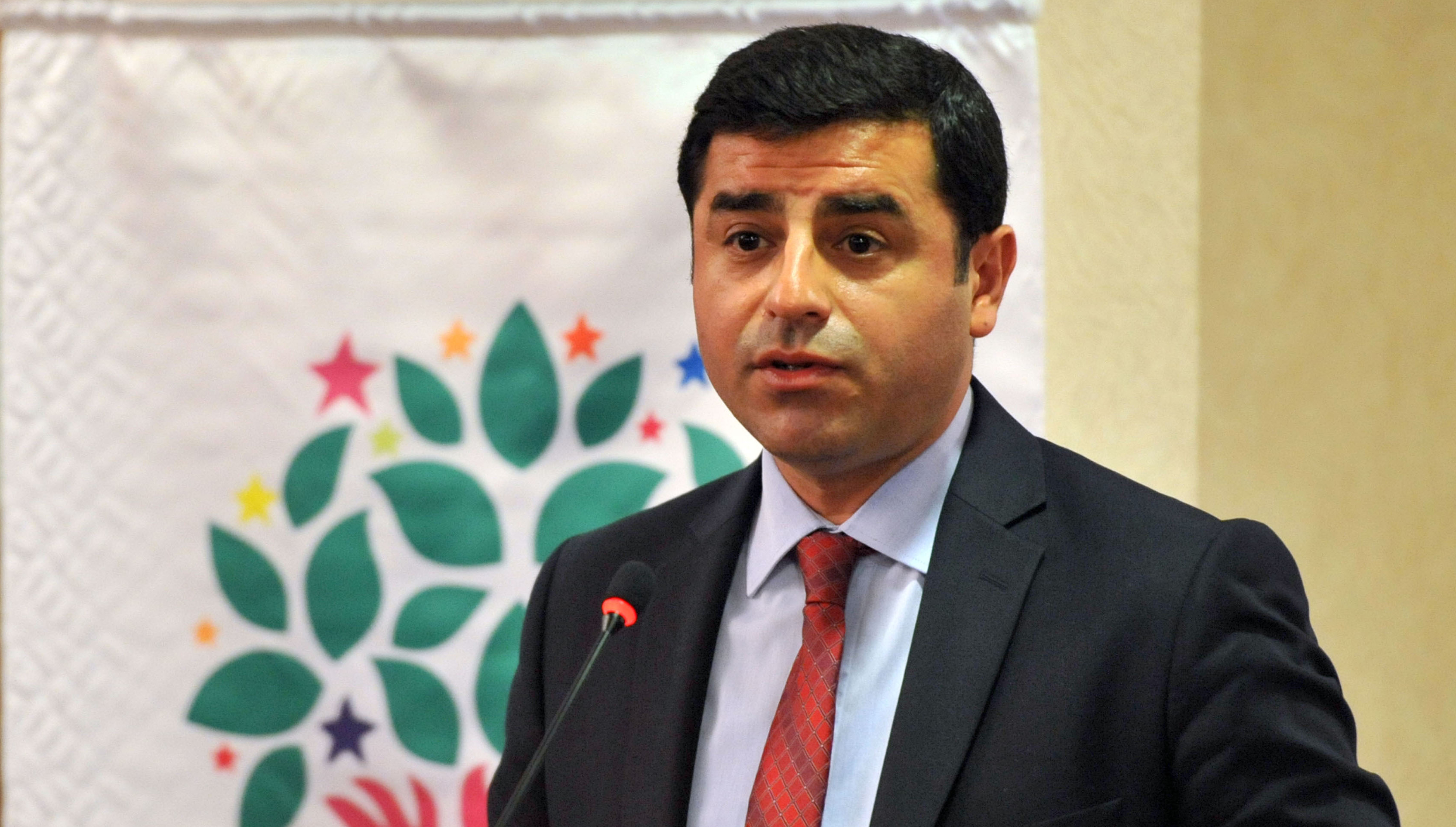 Demirtaş'tan Ermeni Soykırımı konuşması