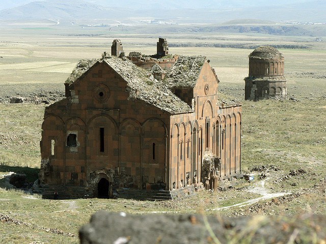 Ermeni kenti Ani UNESCO adayı