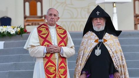 Papa Francesco ve Tüm Ermeniler Katolikosu 2. Karekin ortak bildiri imzaladılar