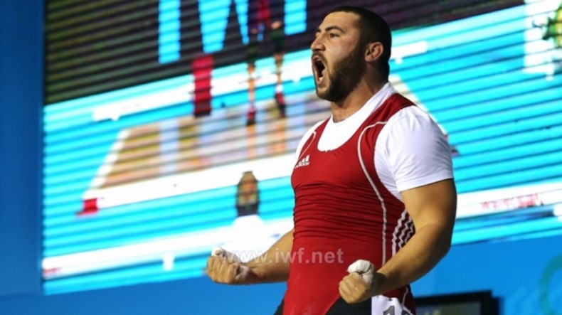 Ermeni halterçi, Dünya Gençler Halter Şampiyonası'ndaki en iyi sporcu unvanına layık görüldü