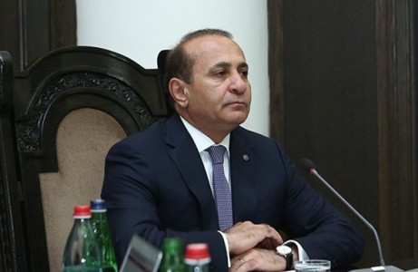 Başbakan Abrahamyan: “Elimizden geleni yapıyoruz”
