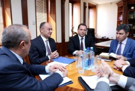 Ermenistan Savunma Bakanı, Rusya askeri-teknik İşbirliği Federal Servisi heyetini kabul etti