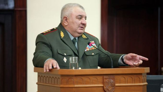 Ermenistan Genelkurmay başkanı Belarus’a gitti