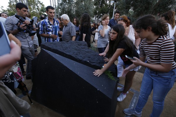Los Angeles'te Ermeni Soykırımı anıtı açıldı