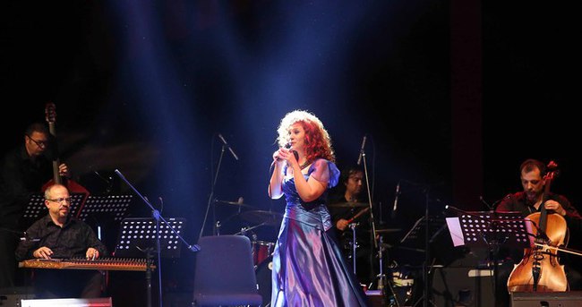 Lena Chamamyan İstanbul'daki konserde yeni albümünün tanıtımı yapacak
