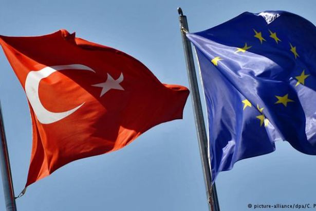 Գերմանացի պատգամավորները պահանջում են դադարեցնել Թուրքիա-Եվրամիություն անդամակցության բանակցությունները