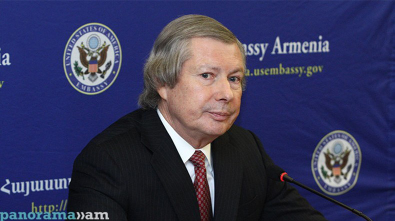 AGİT Minsk Grubu eşbaşkanı James Warlik görevini terk ediyor
