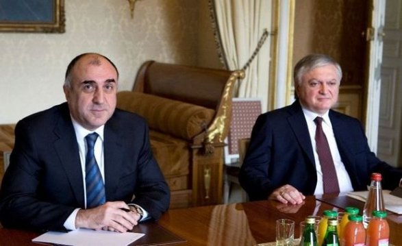 Ermenistan ile Azerbaycan Dışişleri Bakanları Hamburg'da bir araya geldi