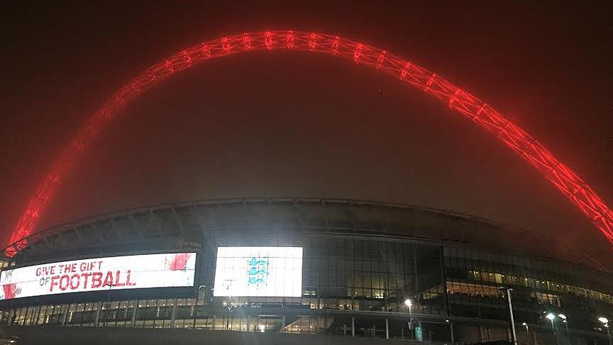 Ստամբուլի ահաբեկչությունից հետո լոնդոնյան «Wembley» կամարը կարմիր է ներկվել
