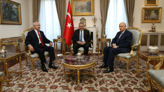 Թուրքիայի 3 խորհրդարանական կուսակցություների առաջնորդները հանդիպել են` քննարկելու Ստամբուլի ահաբեկչությունը