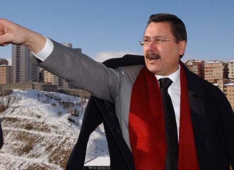 Անկարայի քաղաքապետը Թուրքիայում տեղի ունեցած երկրաշարժի մեջ մեղադրում է «դրսի ուժերին»