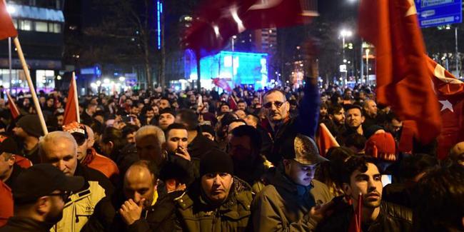 Թուրքիան արգելում է Նիդերլանդների քաղաքացիություն ունեցող անձանց ելքը երկրից