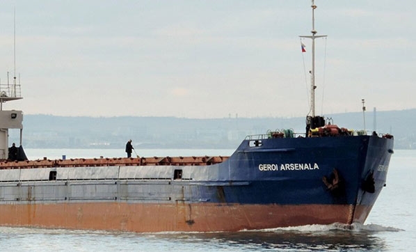 Թուրքիա ուղևորվող ռուսական նավը Սև ծովում խորտակվել է
