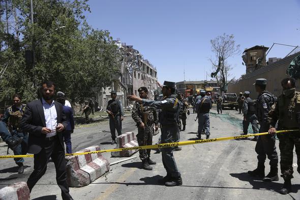 Afganistan'da terör saldırısı: en az 80 ölü var