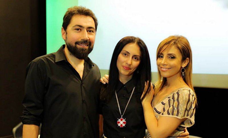 Sibil ve Andre yeni şarkıyla sevgilerini Ermenistan'a iletiyorlar (video)