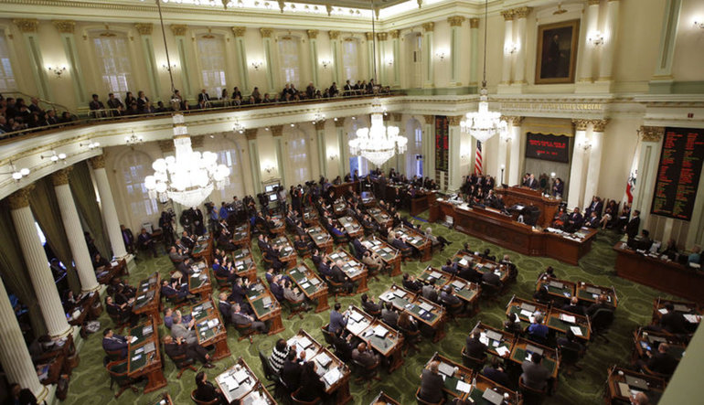 Kalifornia Eyalet Meclisi ABDʹli 2 fon için Türkiyeʹye yatırım yasağı getiriyor