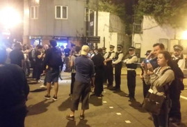 Londra'da kamyonet yayaları ezdi