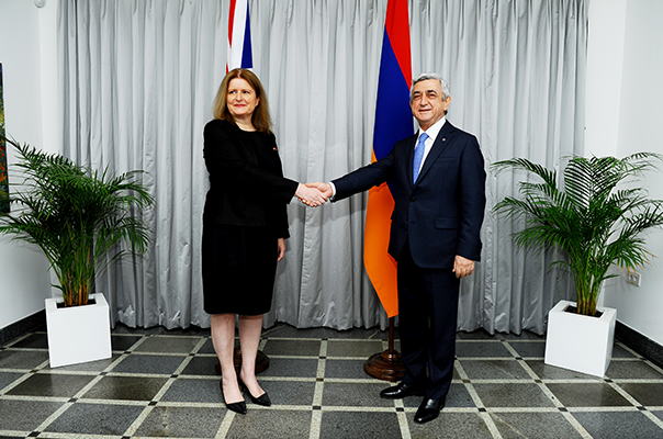 Sarkisyanʹdan Birleşik Krallık Milli Günü vesilesiyle Krallığın Yerevan Büyükelçiliğine ziyaret