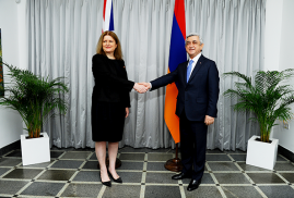 Sarkisyanʹdan Birleşik Krallık Milli Günü vesilesiyle Krallığın Yerevan Büyükelçiliğine ziyaret