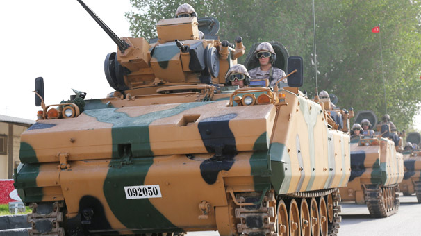 Թուրքական 1-ին զրահամեքենաներն անձնակազմով հանդերձ հասել են Կատար