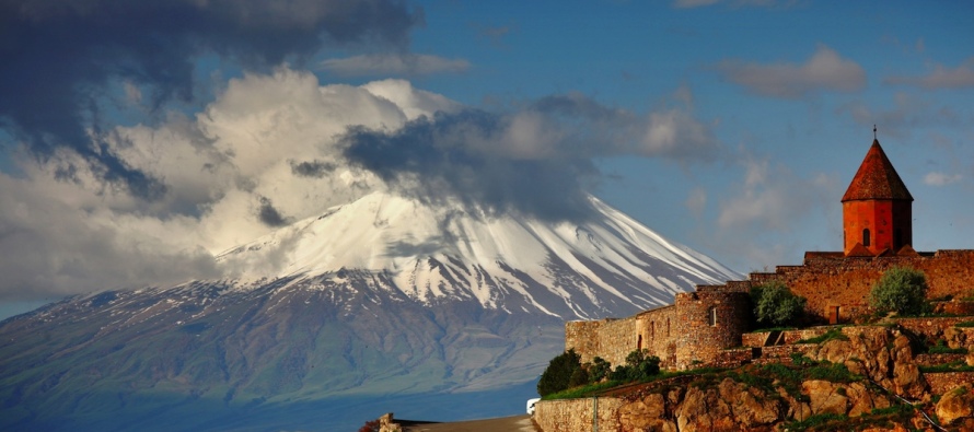 Ermenistan'ı dünyaya tanıtmak için turistik arşiv hazırlandı