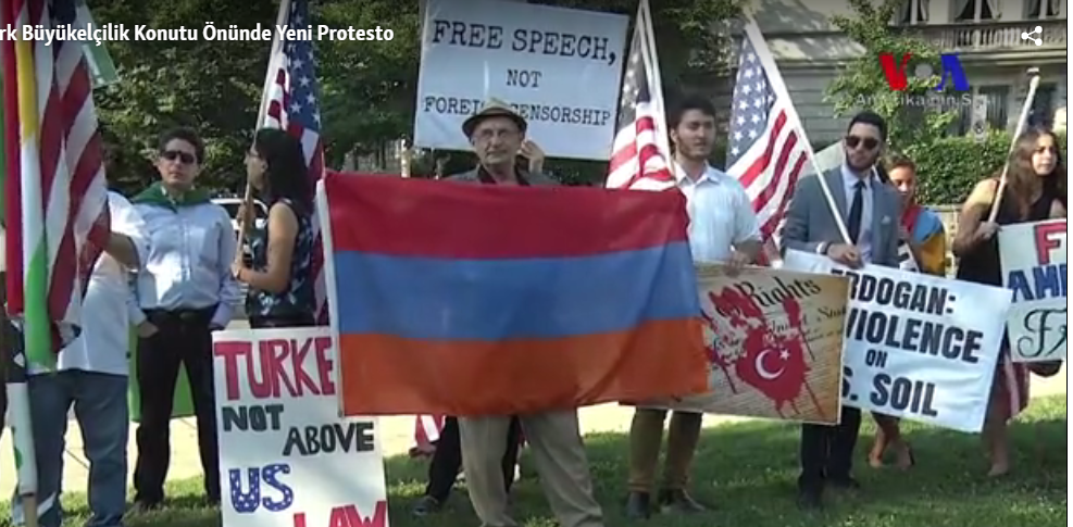 Washington'daki Türk Büyükelçiliği önünde yeni protesto düzenlendi