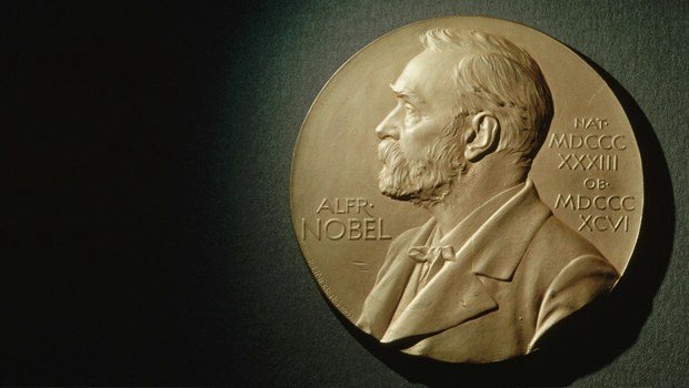 2017 Nobel Edebiyat Ödülü'nün sahibi Kazuo Ishiguro