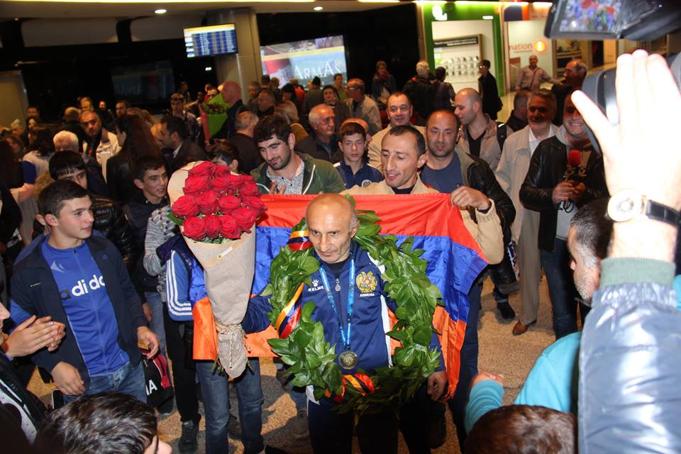 Emektar Ermeni güreşçi, 15. kez dünya şampiyonu oldu