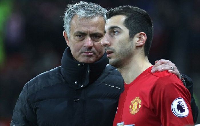 Mourinho, "Huddersfield" ile oynanan maçta Mkhitaryan'ı neden oynatmadığını açıkladı