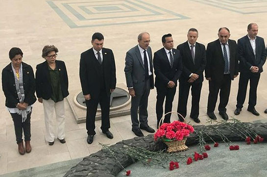 Meksika'lı milletvekililer Artsakh Cumhuriyeti'ni ziyaret etti