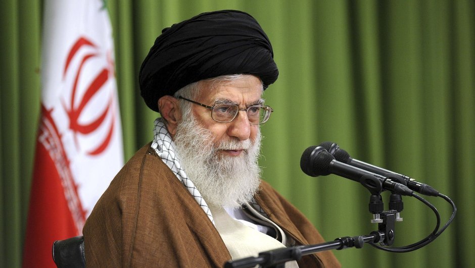 İran dini liderinden Irak'a uyarı: ABD'ye güvenmeyin