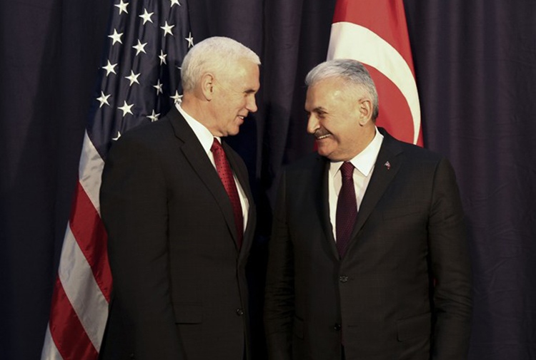 Թուրքիայի վարչապետը Վաշինգտոնում հանդիպել է ԱՄՆ-ի փոխնախագահի հետ