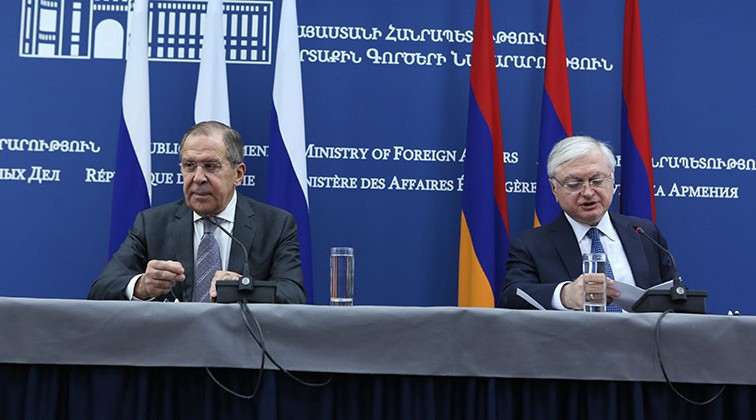 Lavrov: Karabağ müzakereleri hızla sona ermeyecek