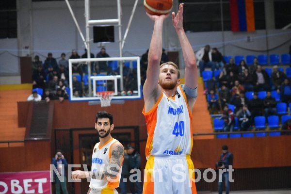 Ermenistan basketbol takımı Danimarka takımı ile karşılaştı (foto)