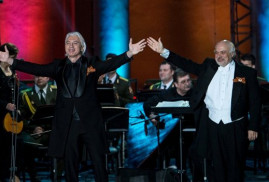 Ermeni Orkestra Şefi, Grammy’ye aday oldu