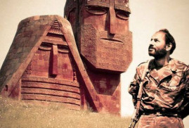 Ermenistan milli kahramanı Monte Melkonyan’ın ismi sokağa verildi