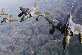 İsrail jetleri, İran askeri üssüne saldırı düzenledi