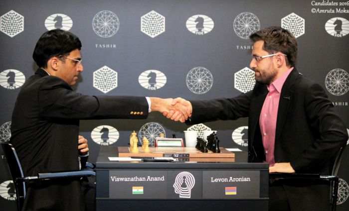 Londra Satranç Klasik Turnuvasıʹnda 4. turun bütün maçları beraberlikle sonuçlandı