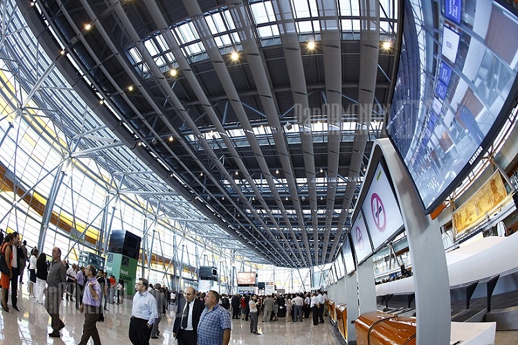 Ermenistan'ın 2 havalimanında 11 ayda yolcu sayısı yüzde 21.8 arttı