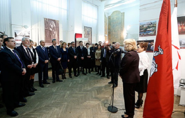 Moskova’da “Yerevan Eskizleri” fotoğraf sergisi açıldı