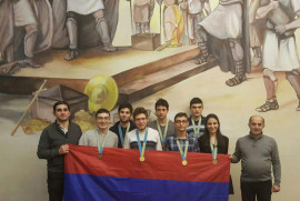 Kazakistan'da yapılan Olimpiyat'ta Ermeni öğrenciler 2 altın ve 5 bronz madalya kazandı