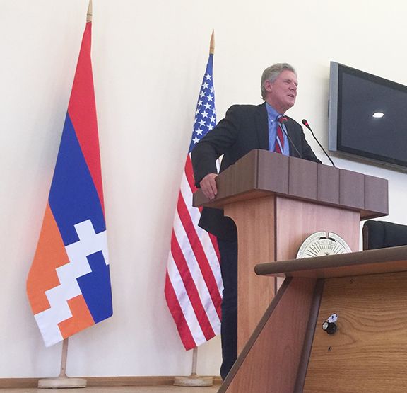 ABD Kongre üyesi, ABD'yi, Artsakh ziyaretlerine izin vermeye çağırdı