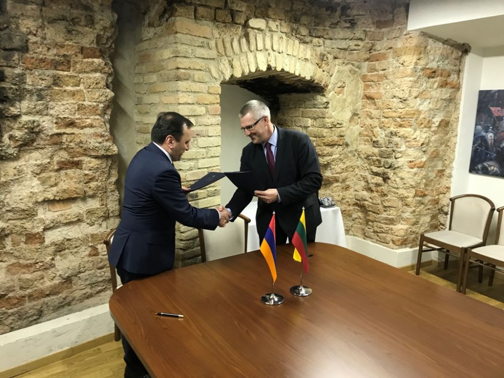 Savunma alanında 2018 yılı Ermenistan-Litvanya işbirliği programı imzalandı