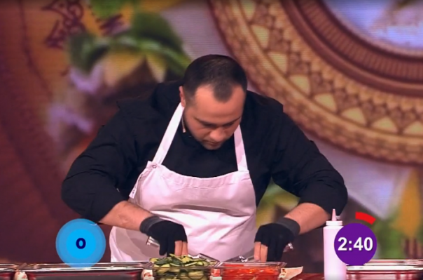 Ermeni aşçıdan şavurma sarma rekoru (video)