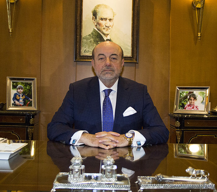 Şirinoğlu, vakıf seçimlerinin yapılmaması için Ankara’da farklı bir düşünce empoze ediyor